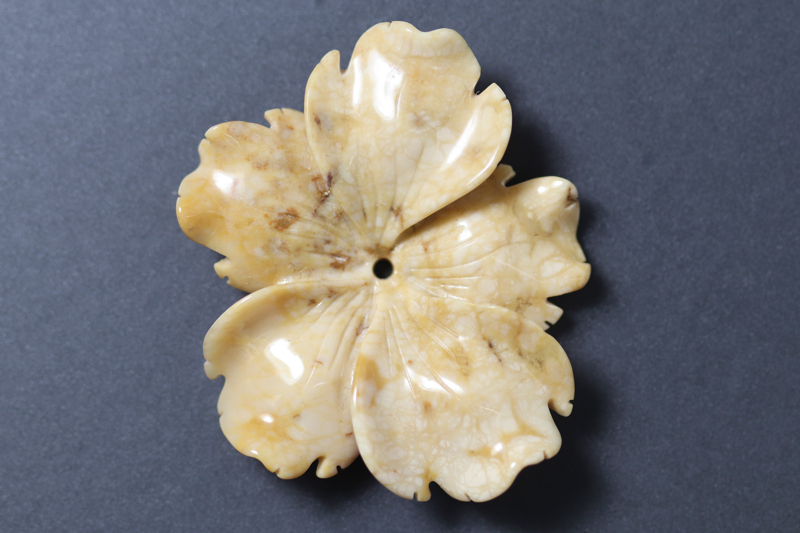 Agate Carved Flowers