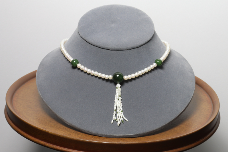 Jade/14KW Necklaces
